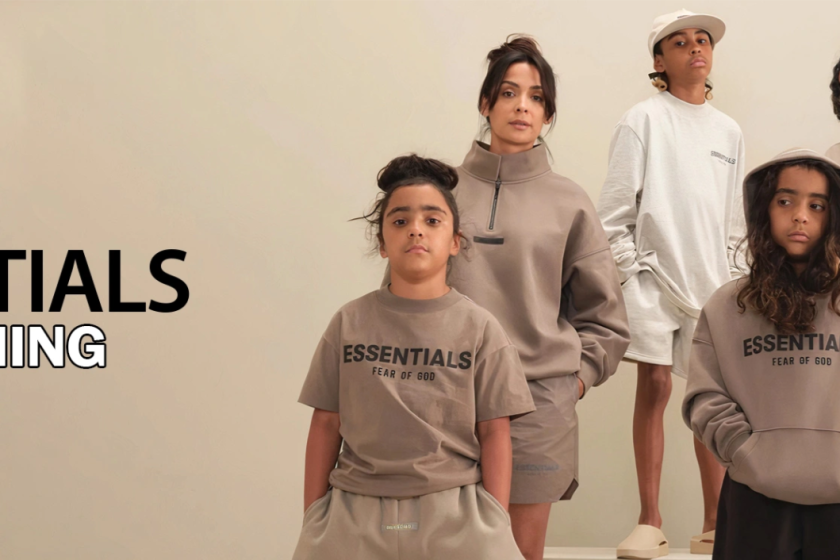 ESSENTIALS-Hoodie