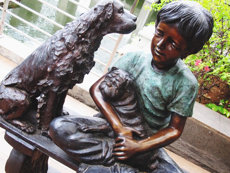 children’s statue